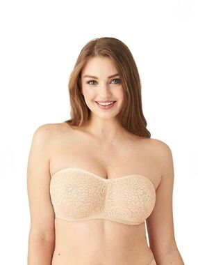 Soma Lace Strapless Bra in Nude